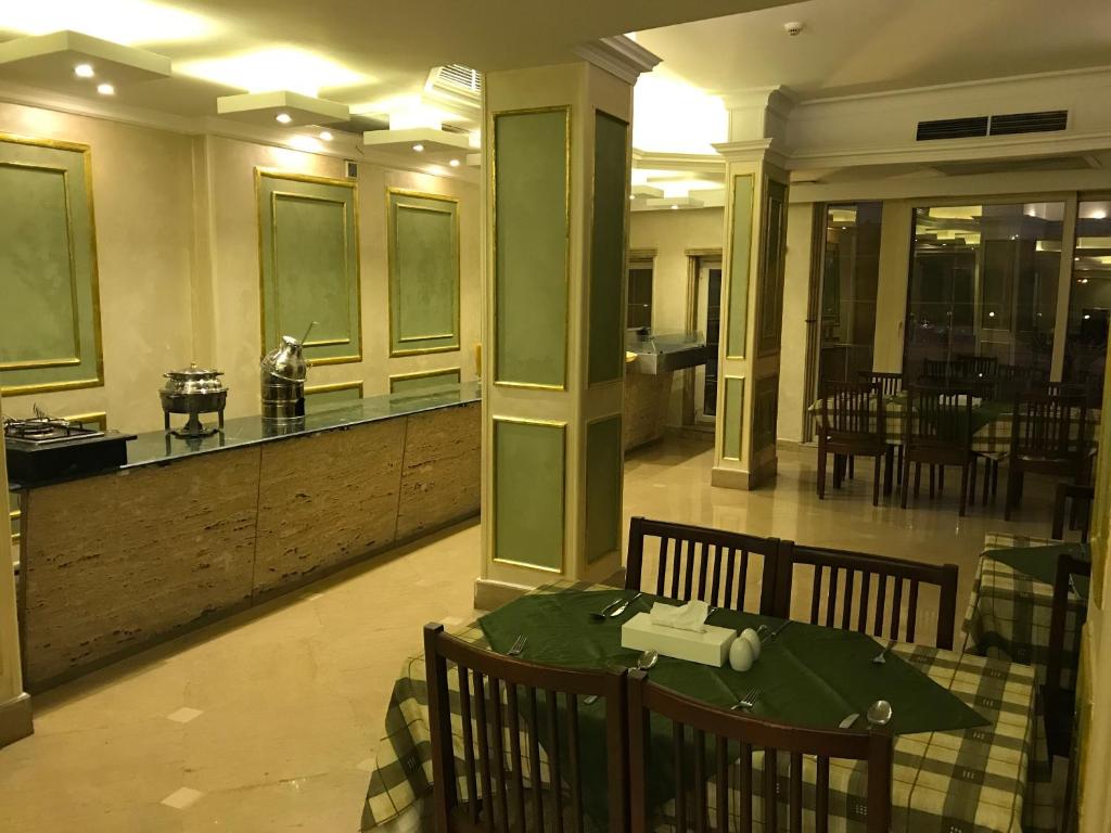 Hotel Royal Marshal photo 4
