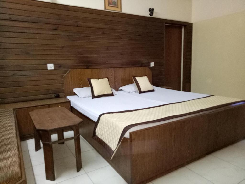 Двухместный (Бюджетный двухместный номер с 1 кроватью), Rajdhani Hotel