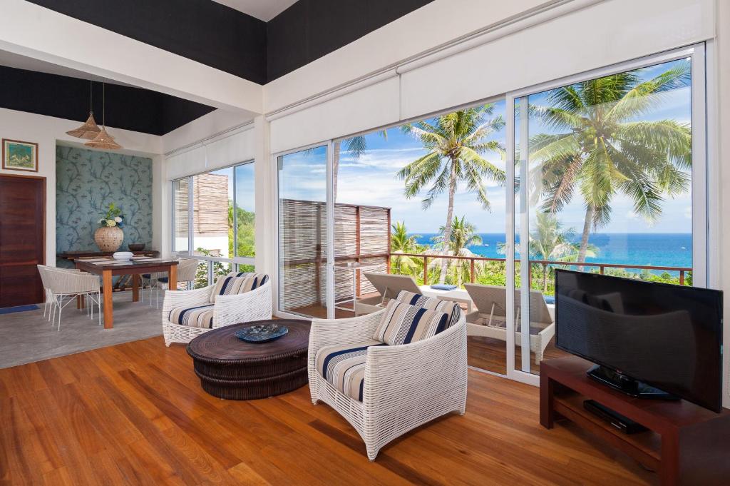 Overthemoon Luxury Pool Villas photo 4