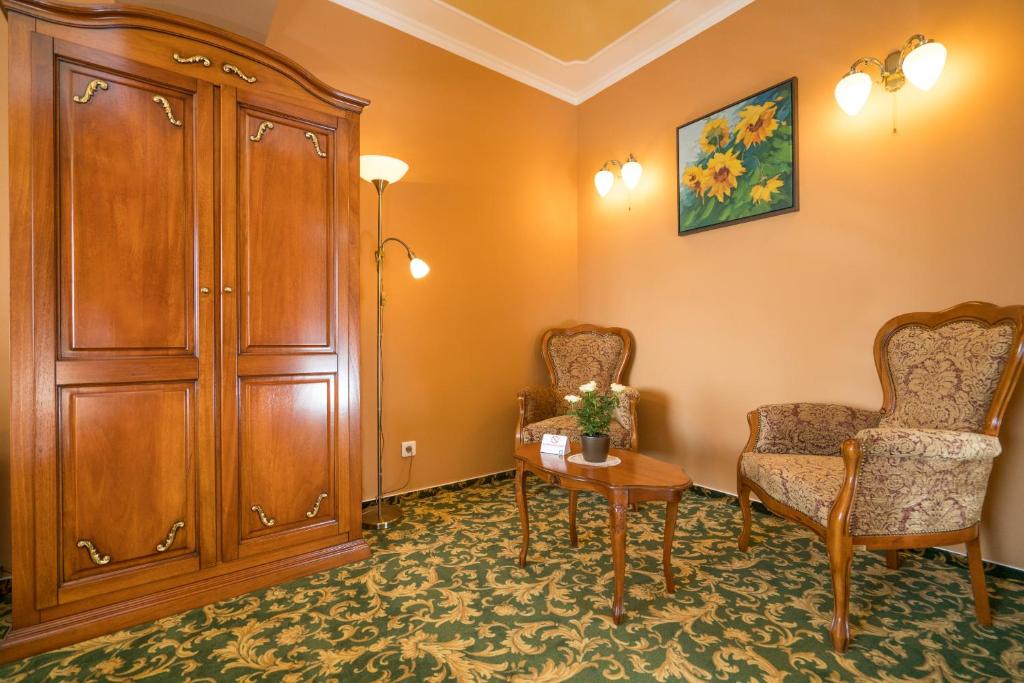 Сьюит (Полулюкс с кроватью размера «king-size» или 2 отдельными кроватями), Studio One Accommodation Suites