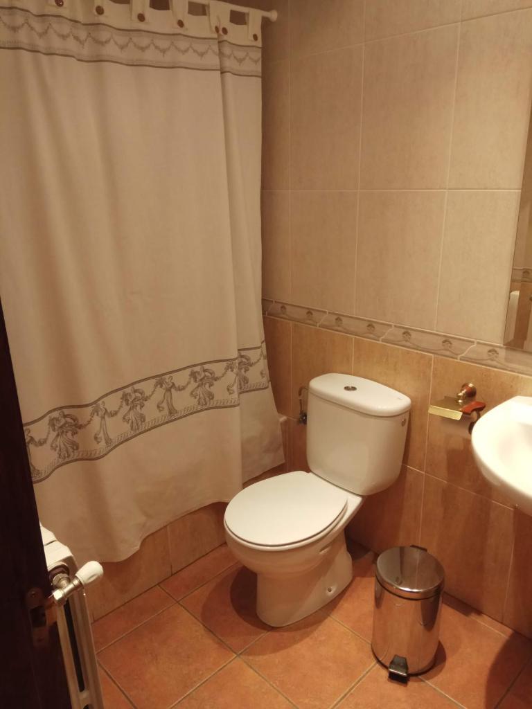 Hostal Restaurante Raton photo 4