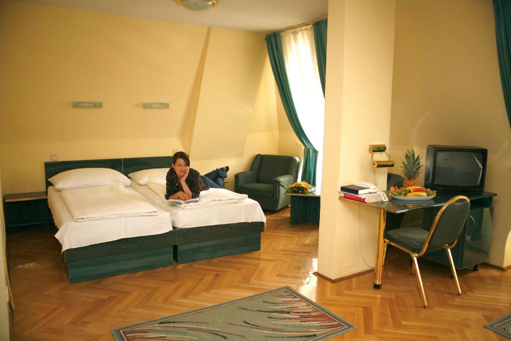 Семейный (Семейный номер), Hotel Bara