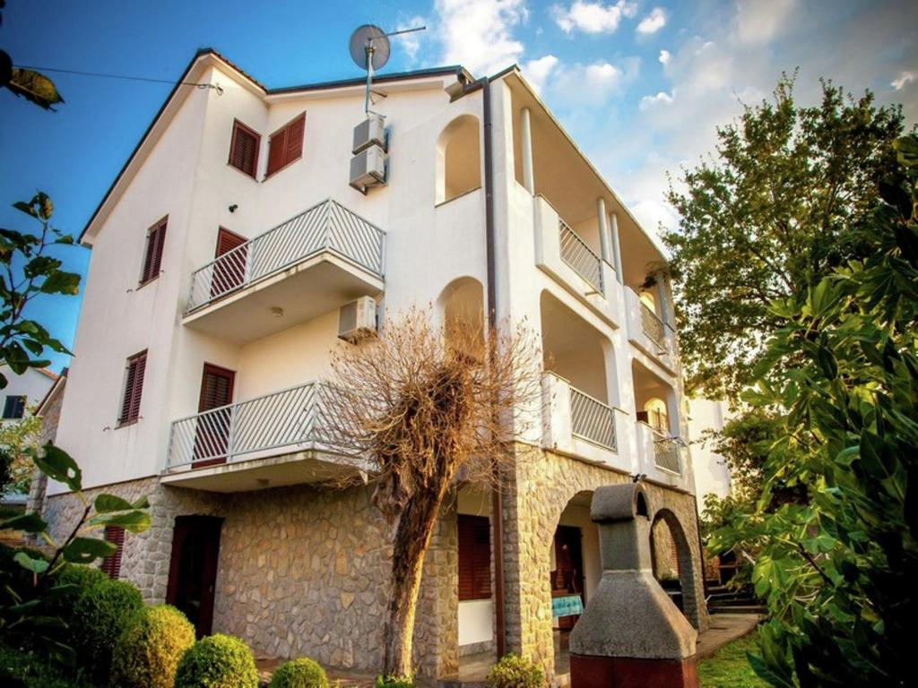 Apartment with terrace and sea view pool and outdoor kitchen for use photo 2