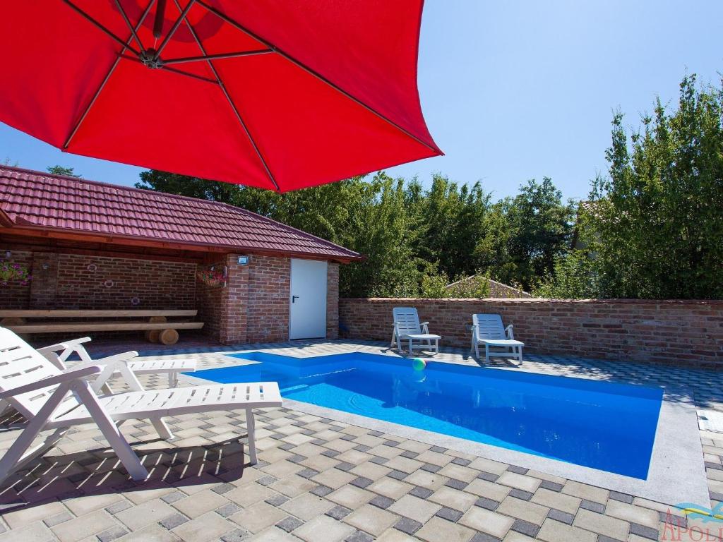 Apartment with terrace and sea view pool and outdoor kitchen for use