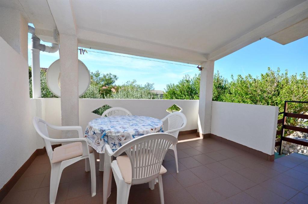 Apartments Tome photo 2