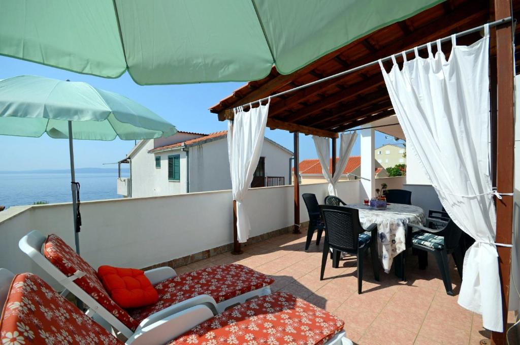 Apartments Katica photo 2