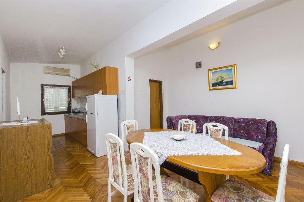 Apartments Vladimir photo 4