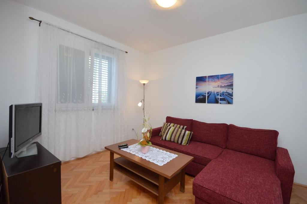 Apartment Ana photo 1