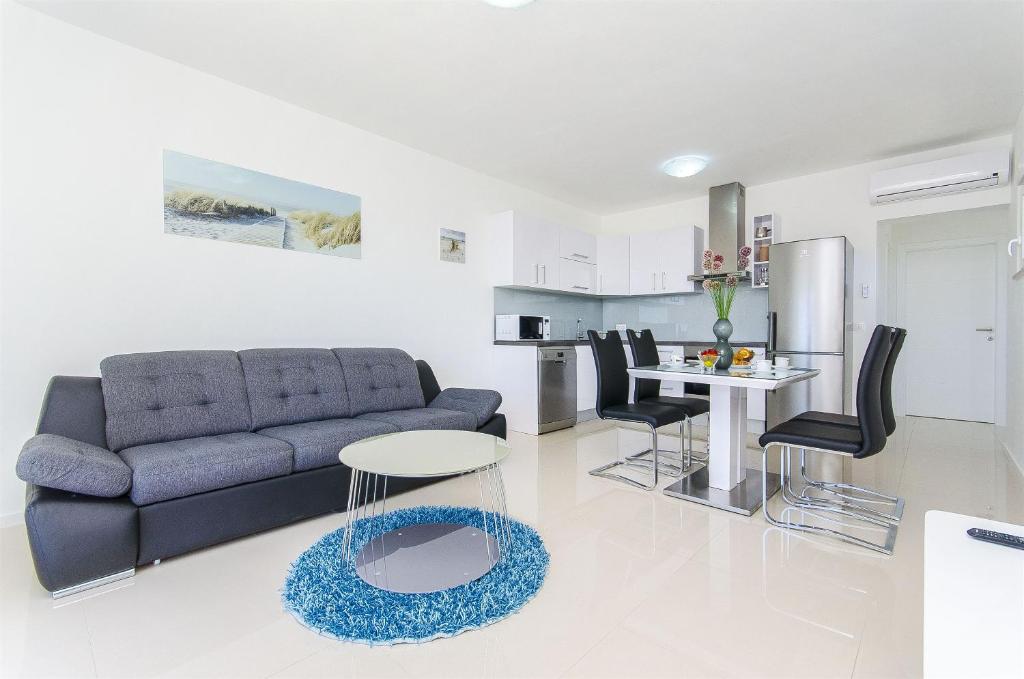 Apartments Villa V photo 3