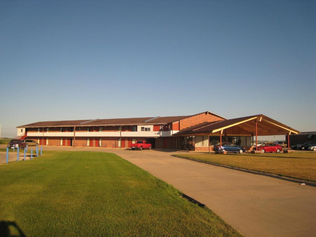 Budget Inn Motel Storm Lake image