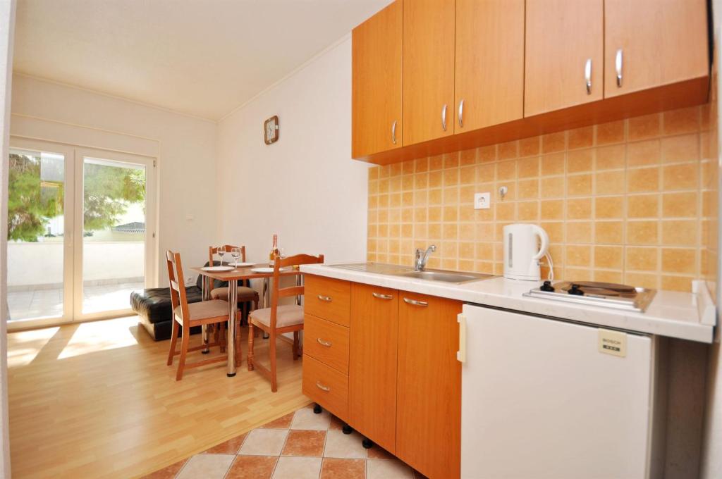 Apartments Blazenka photo 4