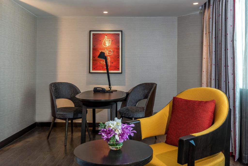 Двухместный (Двухместный номер Privilege с 2 отдельными кроватями), Отель Mercure Bangkok Sukhumvit 11