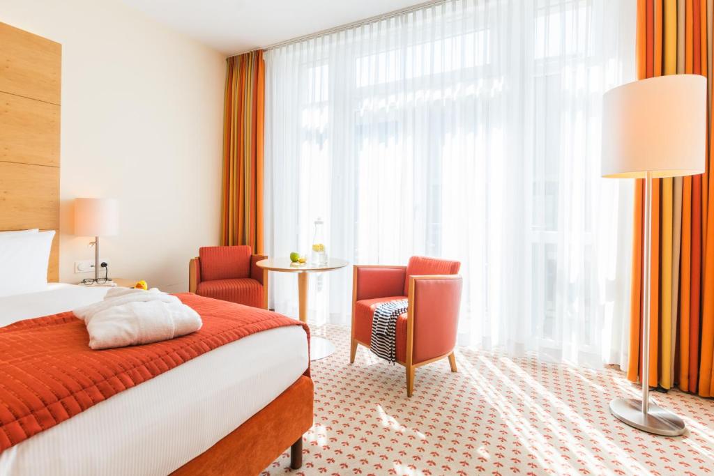 Park-Hotel Hübner photo 1