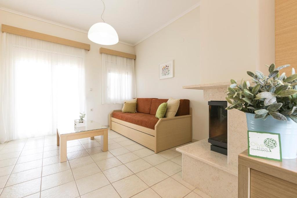 Olive Tree Apartments photo 3