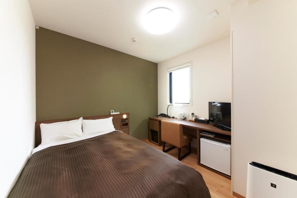 Hotel SunClover Koshigaya Station - Tap to explore photos