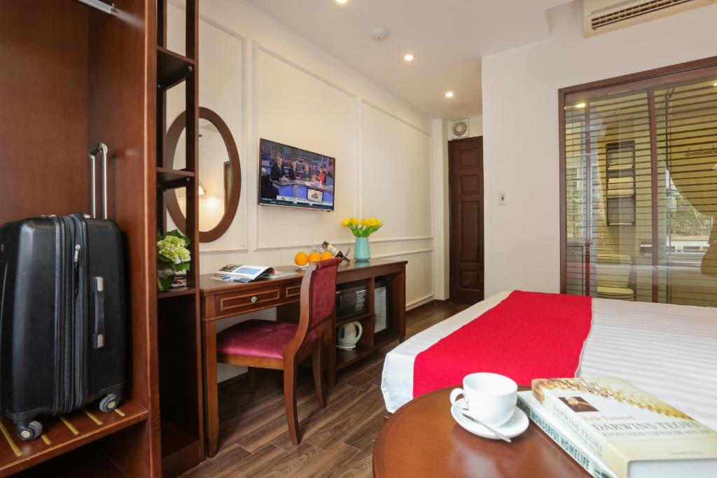 Двухместный (Двухместный номер Делюкс с 1 кроватью), Hanoi La Vision Hotel