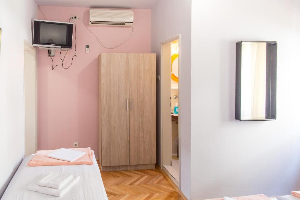 Студио (Стандартный трехместный номер-студио), Holiday Home Blue Coast