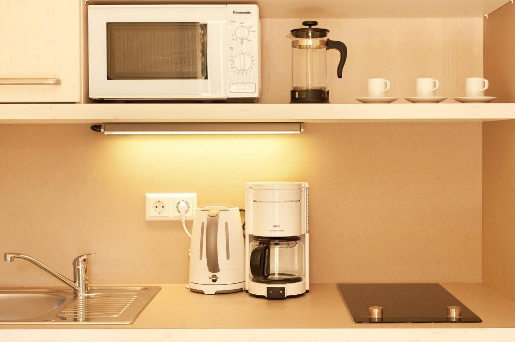 "goethezimmer" - kleine Ferienwohnungen in der Leibnizallee photo 4