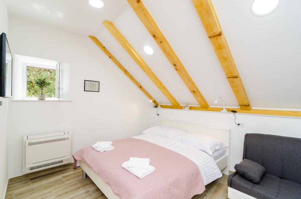Apartments Shining Star photo 1
