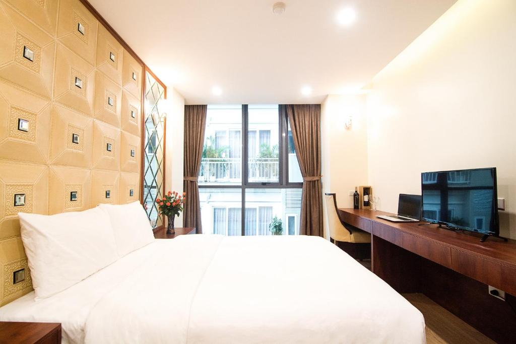 Canary Ha Noi Hotel