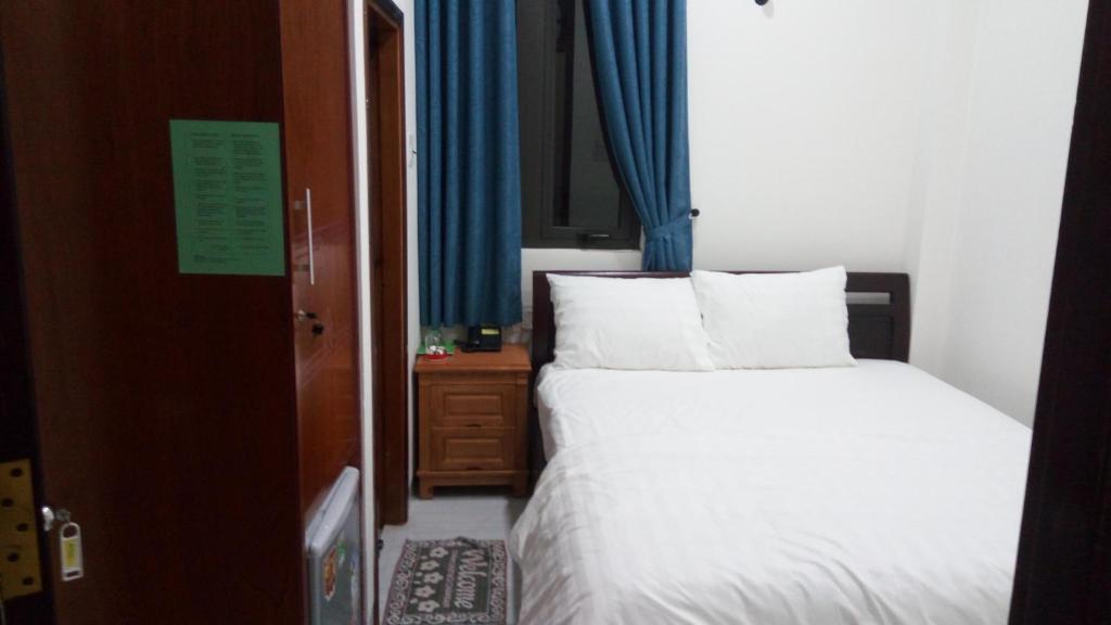 Двухместный (Небольшой двухместный номер с 1 кроватью), Nice Hotel