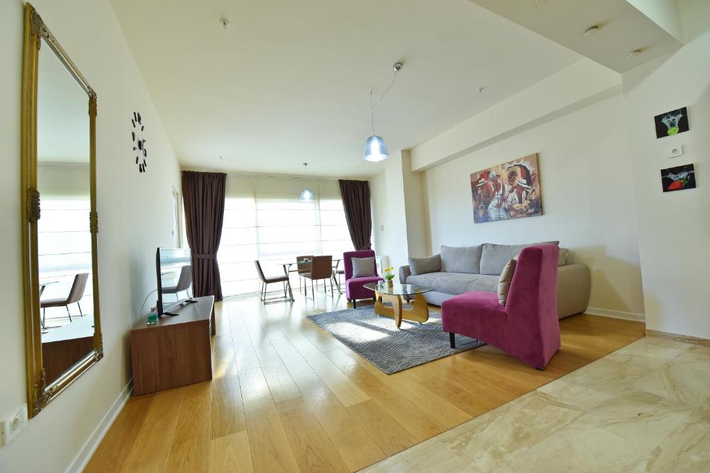 Апартаменты (Семейный люкс — две спальни), Lux Apartments Sunrior