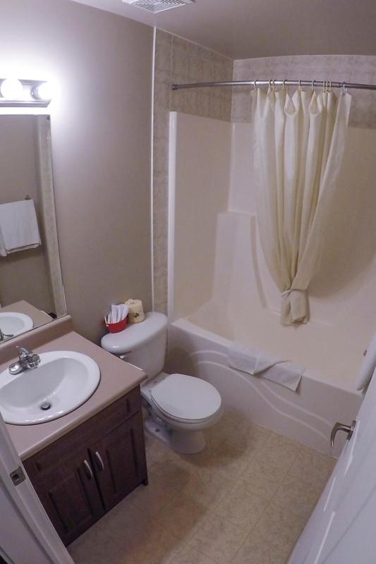Westwood Inn photo 4