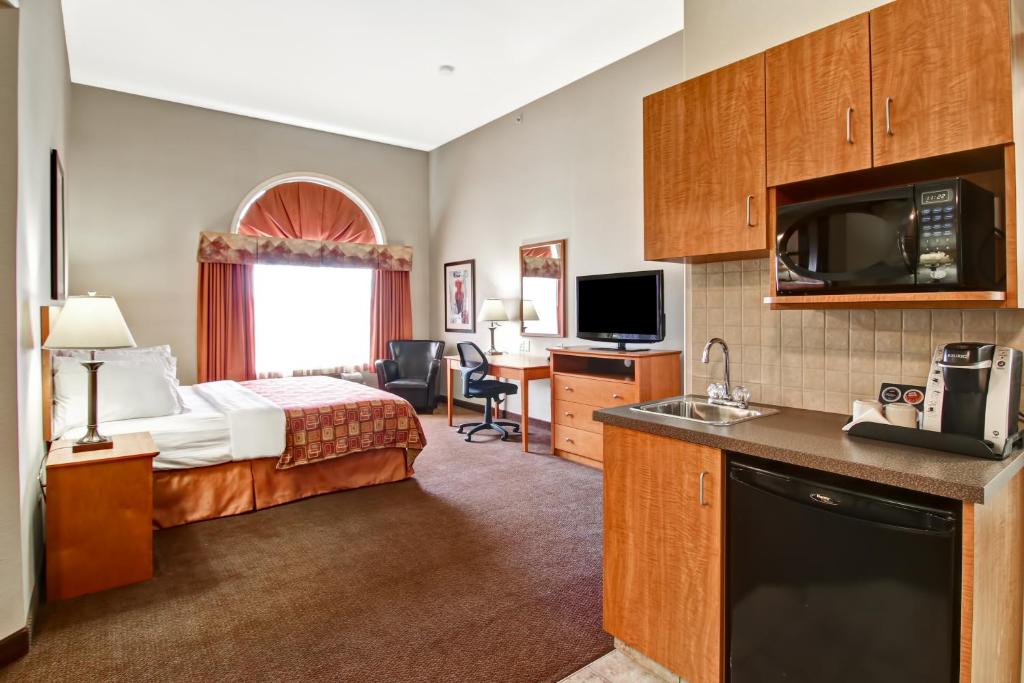 Canalta Rocky Mountain House photo 4