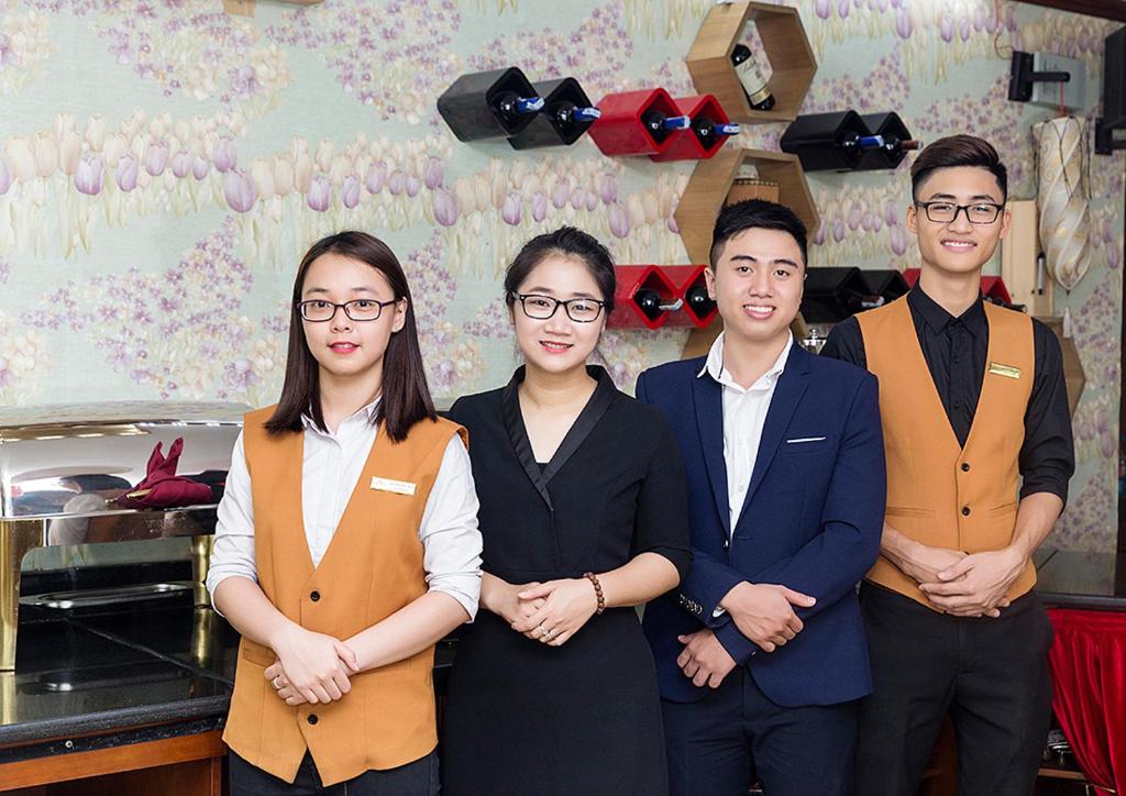 Khách Sạn Sunset West Lake Hà Nội