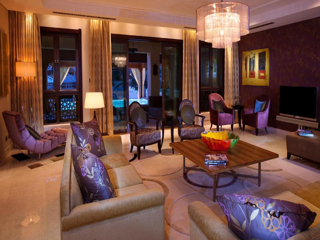 Вилла (Вилла с собственным бассейном), Отель Shangri-La Hotel, Qaryat Al Beri