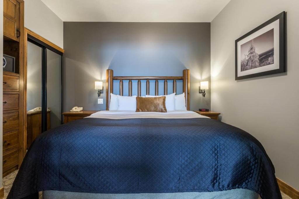 Le Grand Lodge Mont-Tremblant Room Type - Deluxe Suite (NO PETS ALLOWED)
