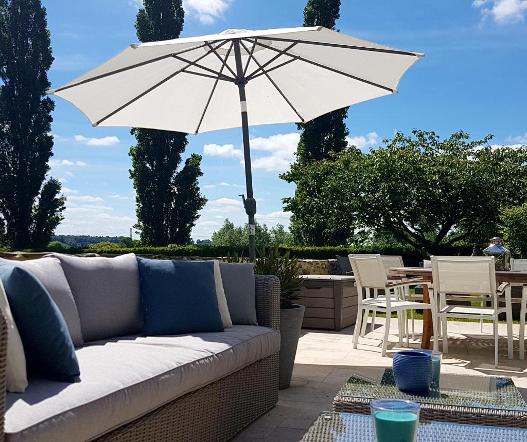 Le Manoir de Herouville photo 1