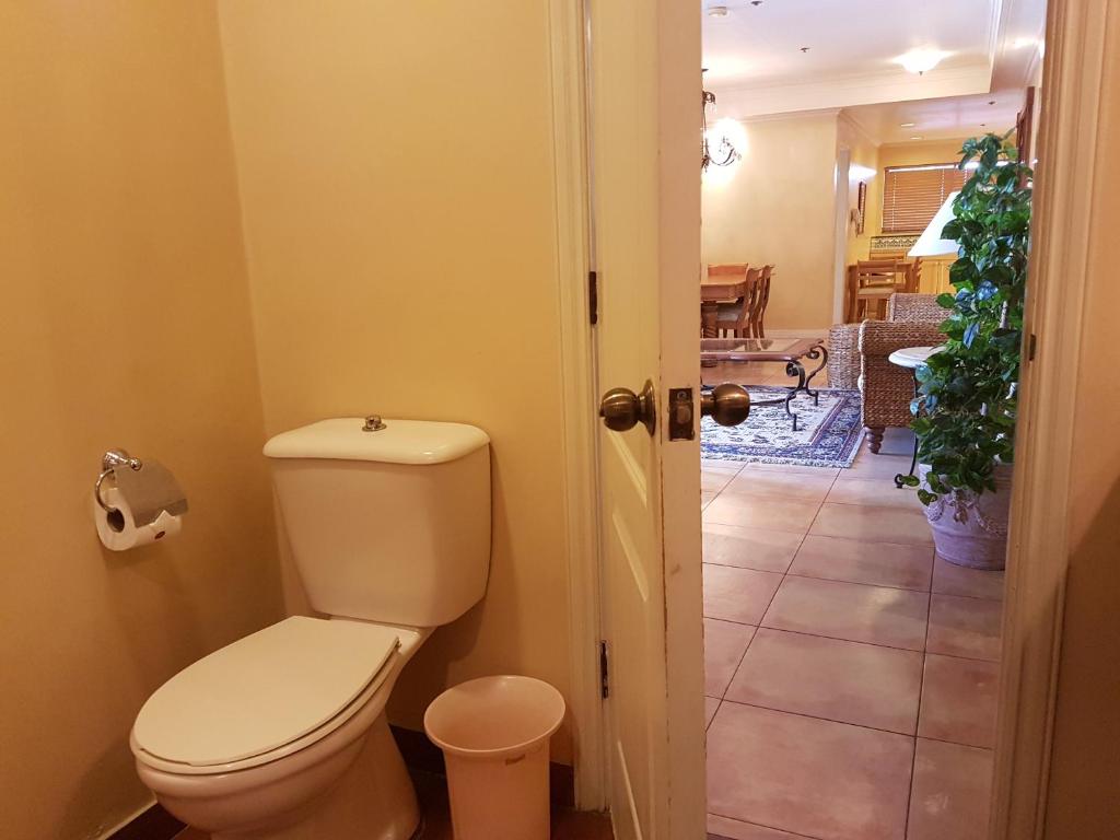 Sophia Suites Residence Hotel photo 2