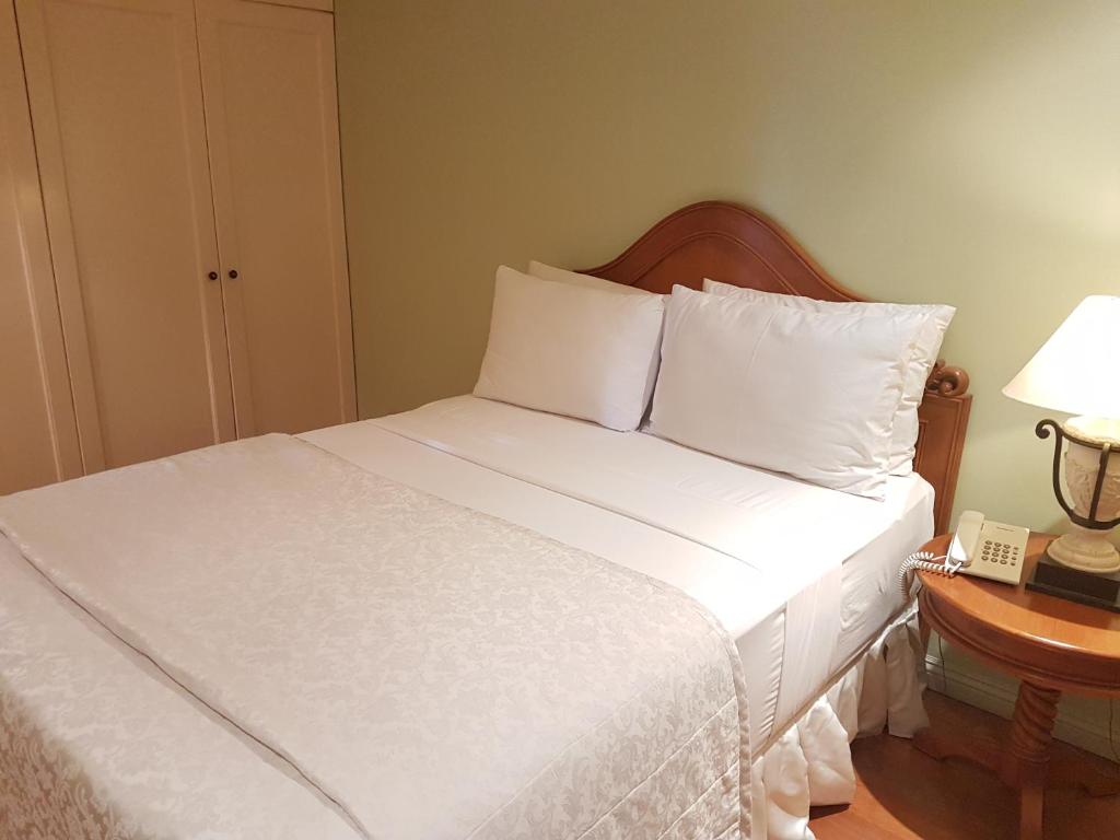 Sophia Suites Residence Hotel photo 4