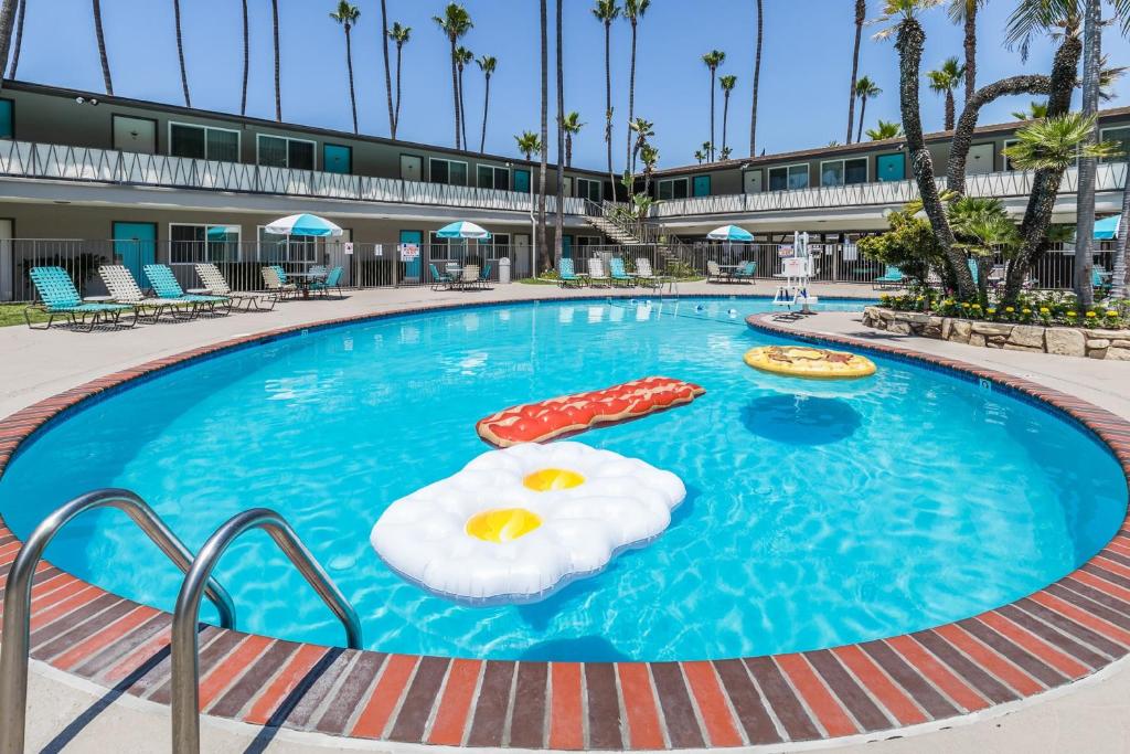 Kings Inn San Diego image