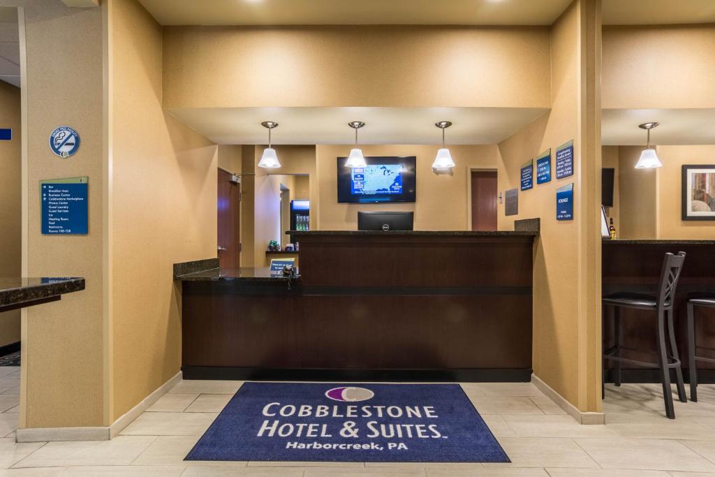 Cobblestone Hotel & Suites - Harborcreek photo 3