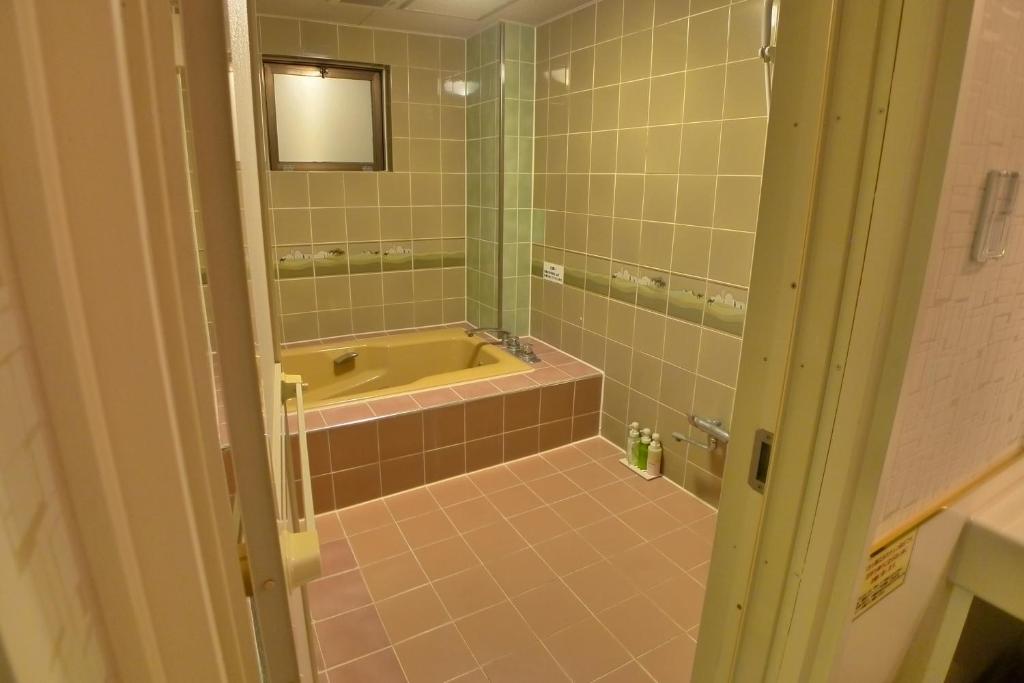Hotel GOLF III Atsugi (Adult Only) photo 4