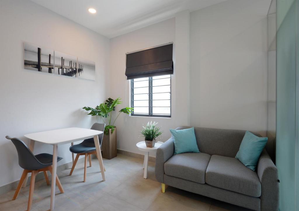 Студио (Номер-студио с балконом), Babylon Garden Serviced Apartment