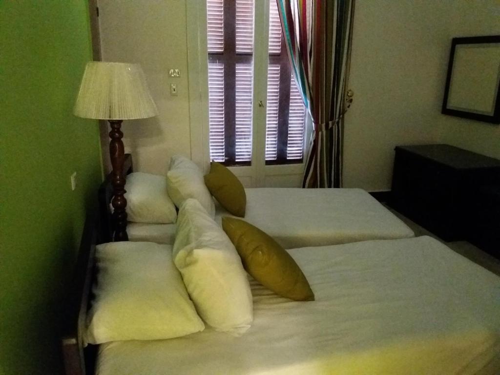 Двухместный (Улучшенный двухместный номер с 1 кроватью), Cairo Golden Plaza Hotel