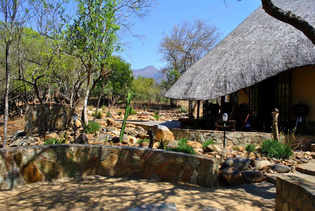 Bona Intaba Game Lodge photo 4