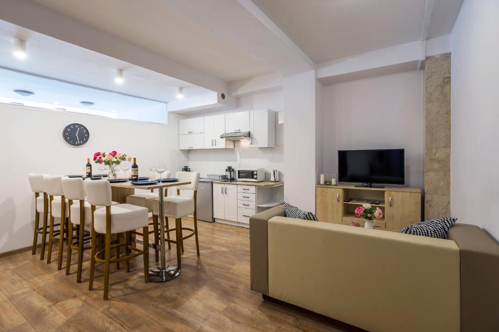 Апартаменты (Апартаменты с 2 спальнями), Galeria Italiana Apartments