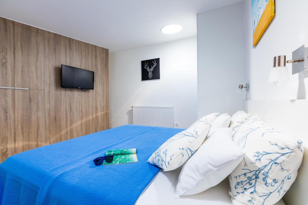 Апартаменты (Апартаменты в пентхаусе), Vagabond Apartments & Suites