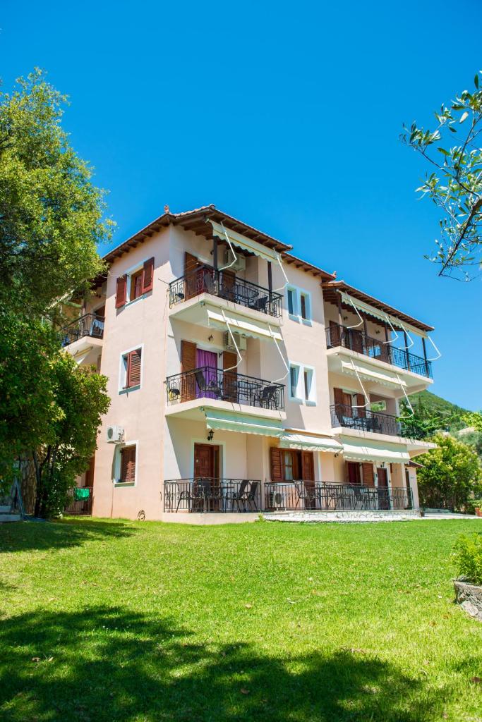Aggeliki Apartments photo 1