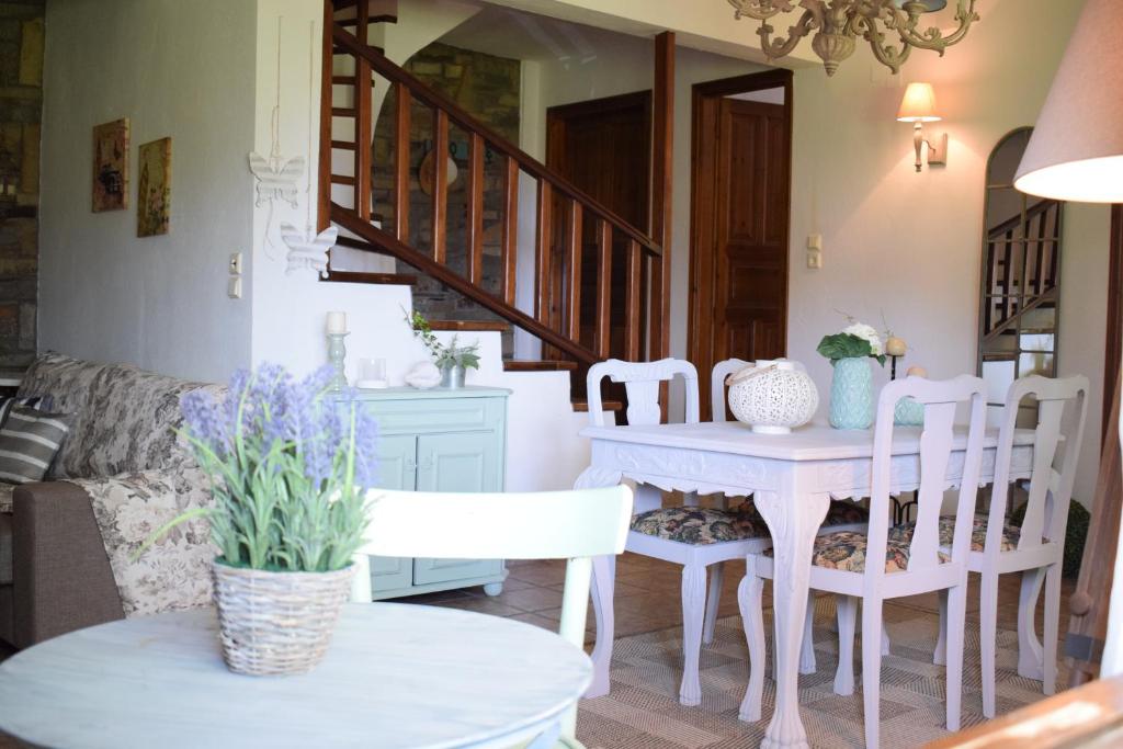 Aspasia's Villa photo 1