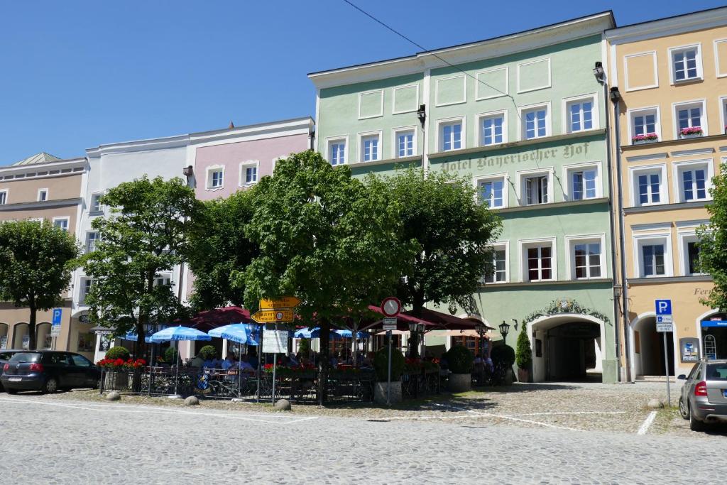 Bayerischer Hof photo 4