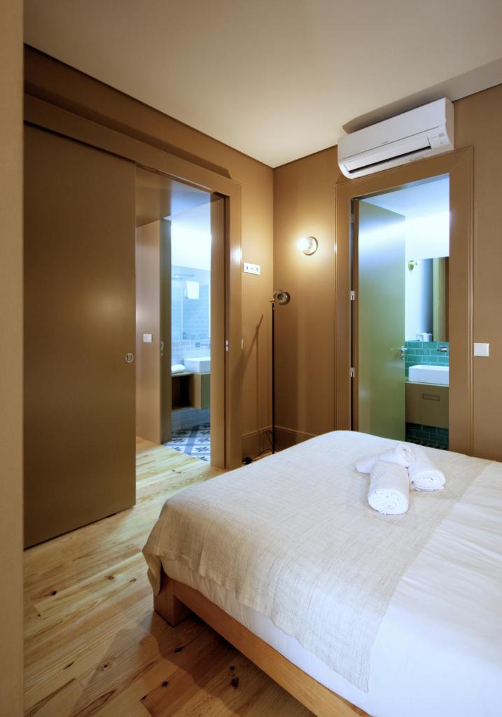 Апартаменты (Улучшенные апартаменты с 2 спальнями), Aparthotel Oporto Batalha
