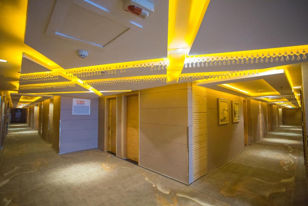 Одноместный (Одноместный номер бизнес-класса), The Center Hotel Weihai