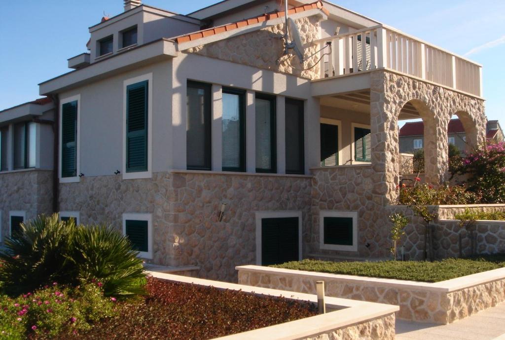 Apartment Lucija