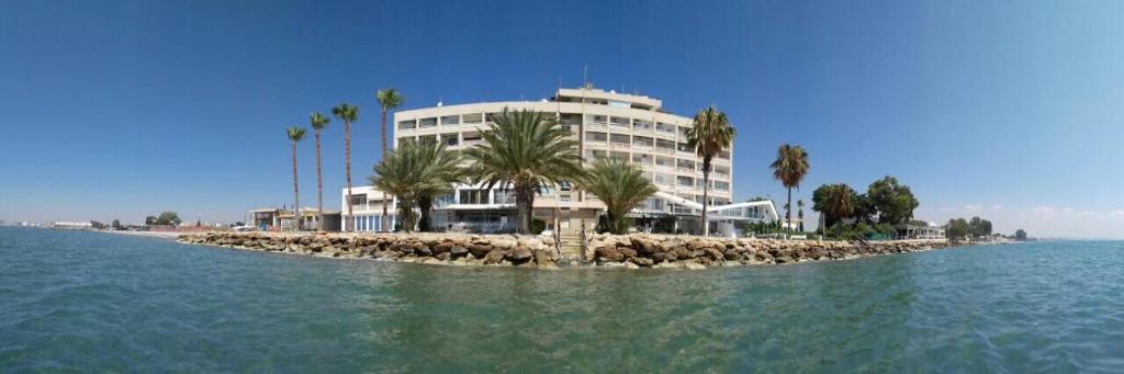 GARNET Beach Apartment photo 1