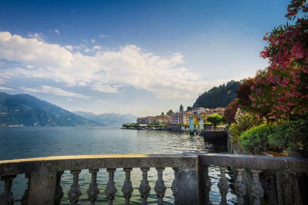 Bellagio's Sunrise photo 2